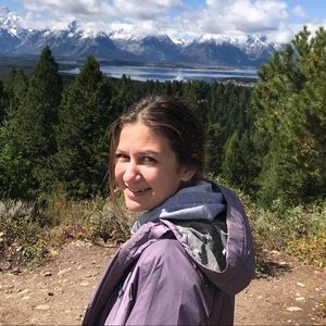 Meet your Posher, Andrea